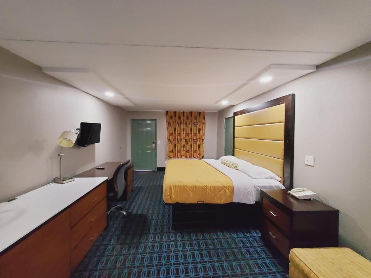 Scottish Inns & Suites Springdale Extérieur photo