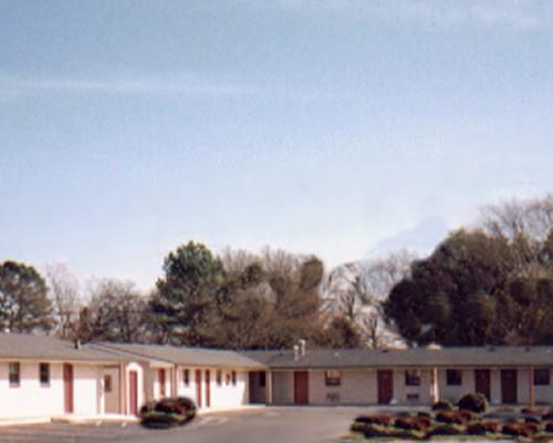 Scottish Inns & Suites Springdale Extérieur photo